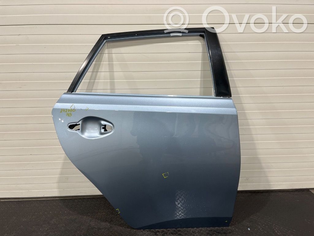 Toyota Auris E180 Puerta trasera 