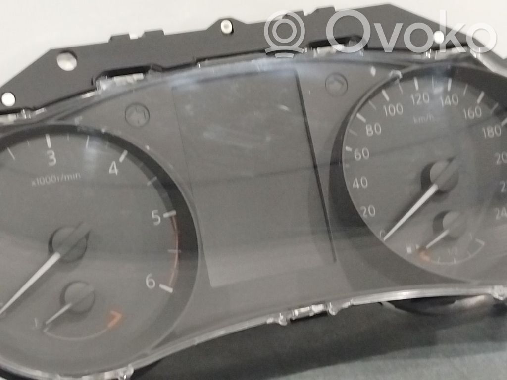 Nissan Qashqai Vitezometru (grup de instrumente) 
