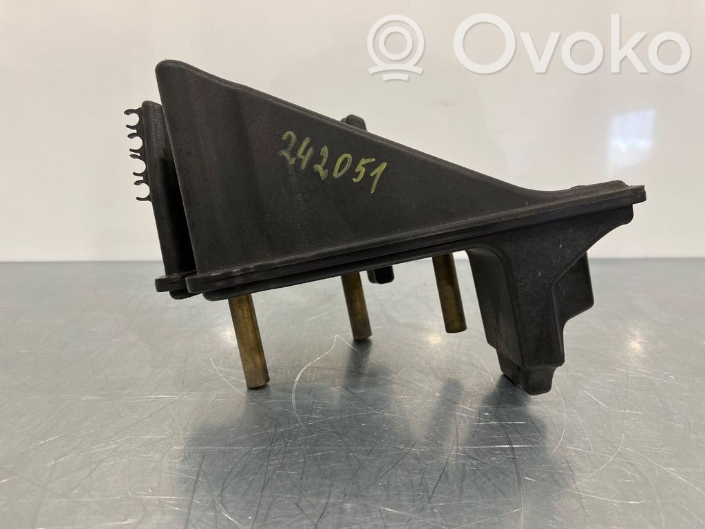 BMW 5 F10 F11 Serbatoio del vuoto