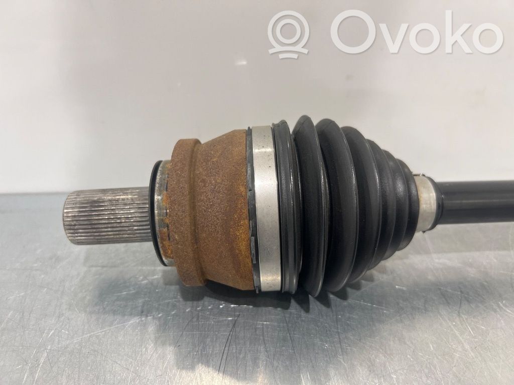 Volvo EX30 Półoś przednia 