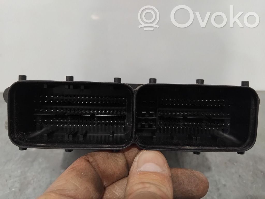 Audi A4 S4 B9 Unité de commande, module ECU de moteur 