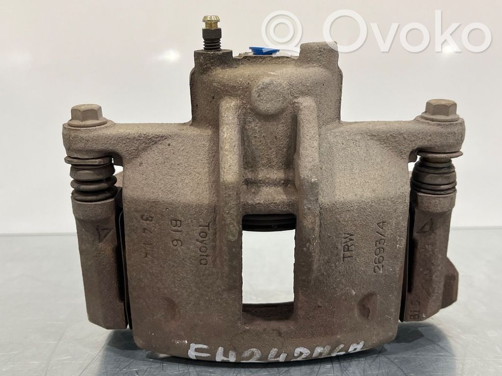 Toyota Corolla E120 E130 Zacisk hamulcowy przedni 