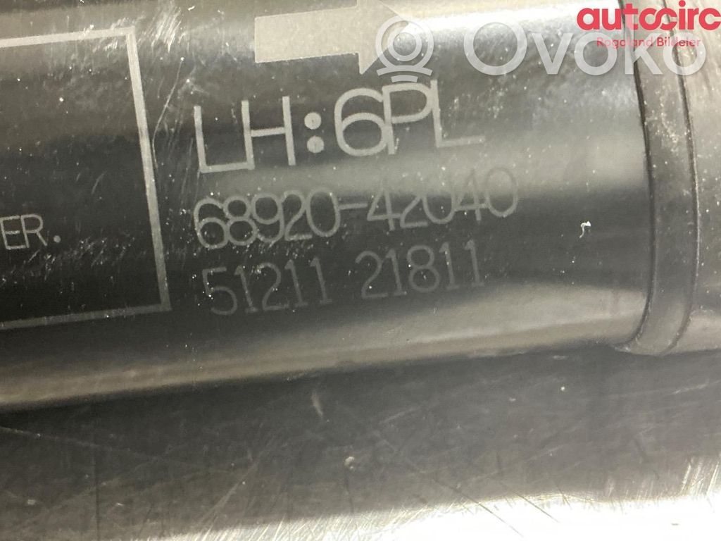 Toyota RAV 4 (XA40) Siłownik elektryczny podnoszenia klapy tylnej / bagażnika 