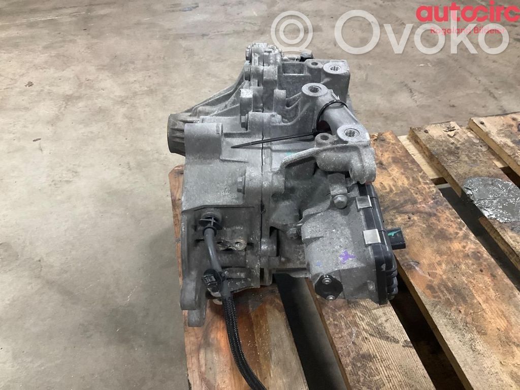 Toyota Proace Automaattinen vaihdelaatikko