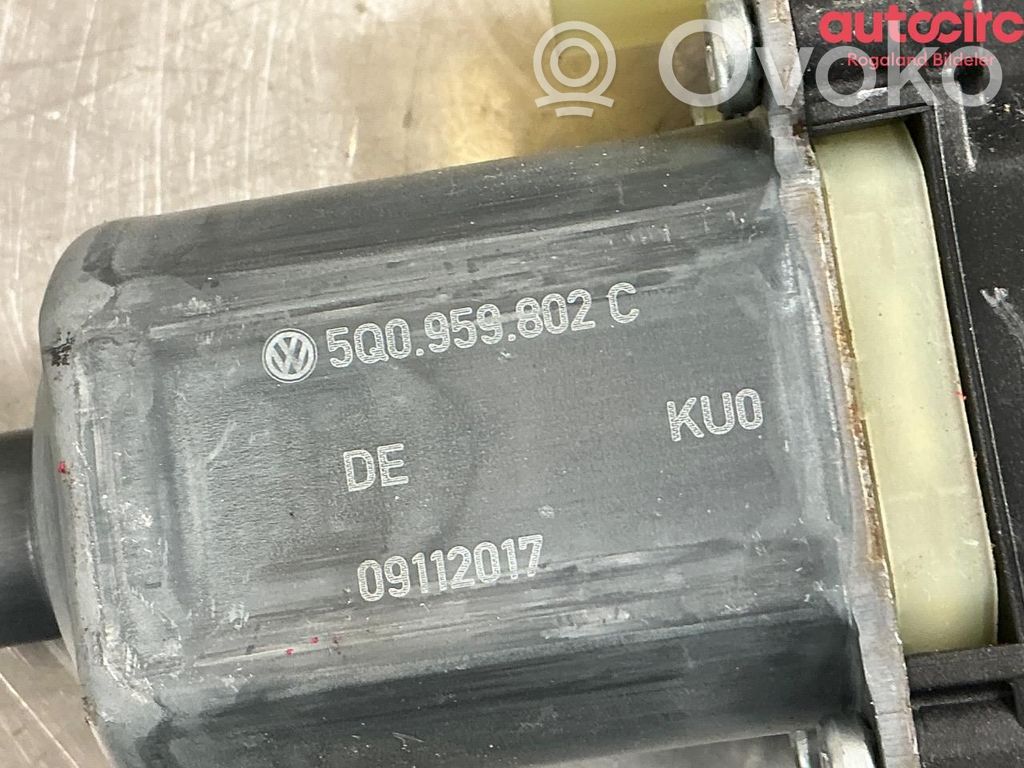 Volkswagen Tiguan Alzacristalli elettrico della portiera anteriore