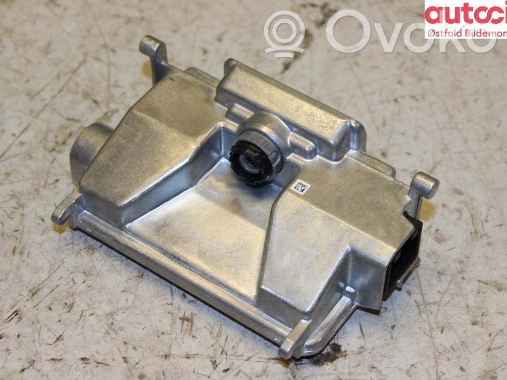 Mercedes-Benz B W246 W242 Frontkamera Windschutzscheibe Frontscheibe 