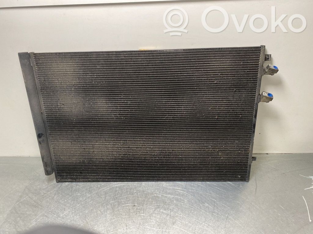 Volkswagen Crafter Radiator lichid răcire 