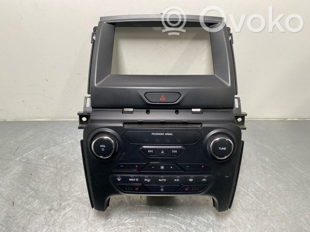 Ford Ranger Climate control/heater control trim 