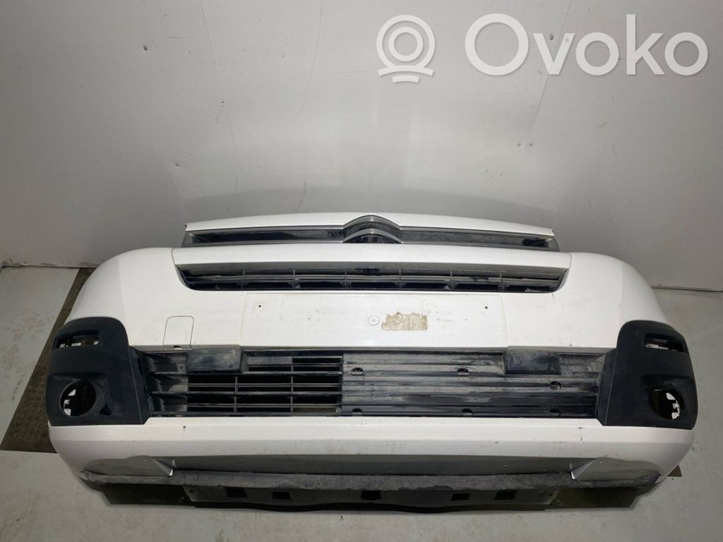 Citroen Berlingo Parachoques delantero 