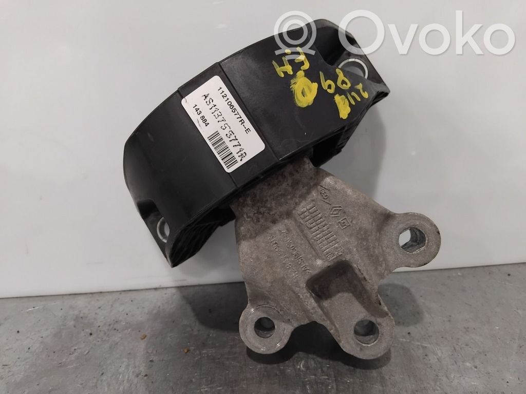 Engine mount bracket   113755771R,112106577R,112106577R,112106577R,113755771R