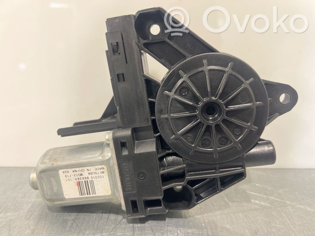 Volvo V70 Alzacristalli elettrico della portiera anteriore