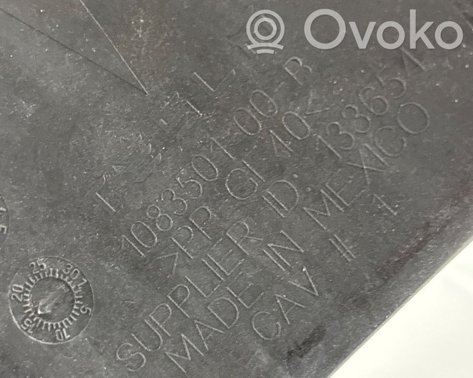 Tesla Model 3 Radiatoru panelis 