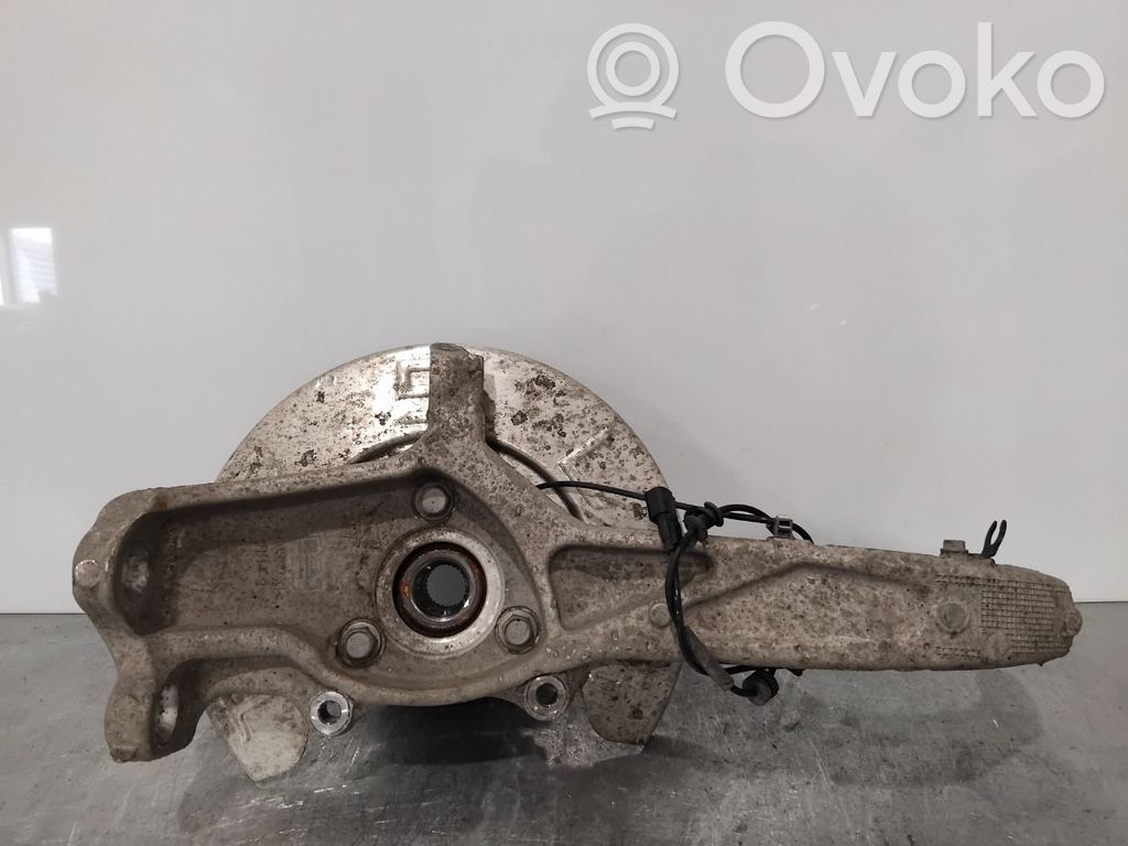 Tesla Model 3 Fuso a snodo con mozzo ruota anteriore