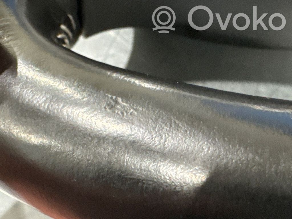 Mitsubishi Outlander Ohjauspyörä 