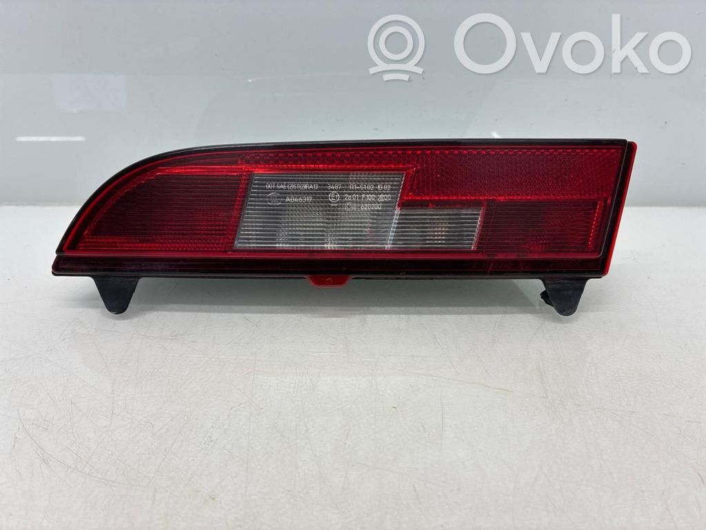 BMW i3 Takapuskurin valo 