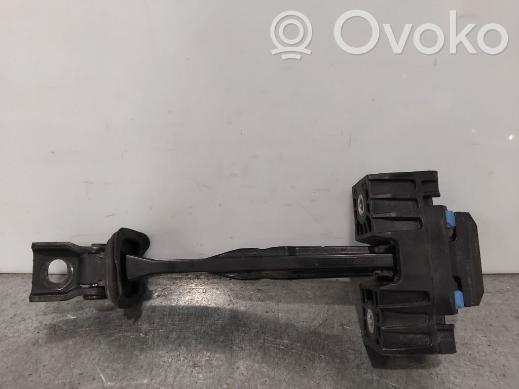 Volkswagen e-Golf Etuoven pidätin 