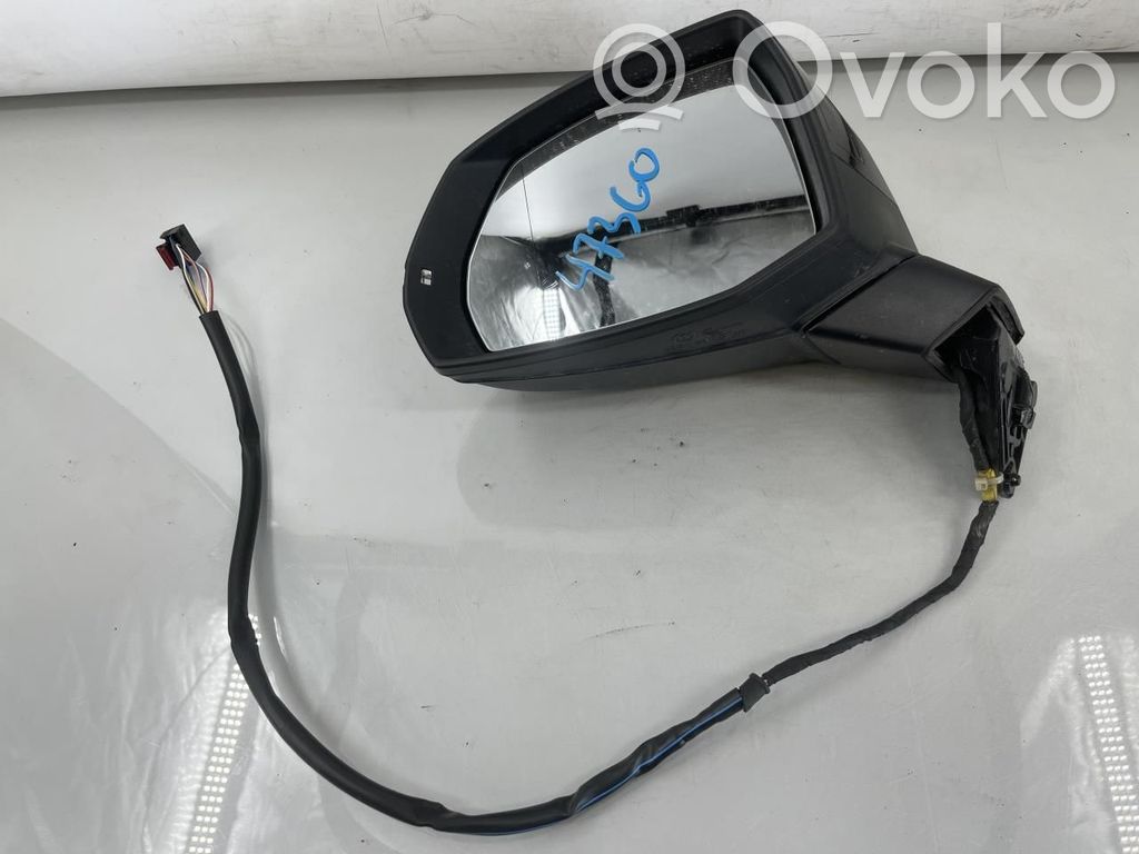 Audi Q7 4M Elektryczne lusterko boczne drzwi przednich 