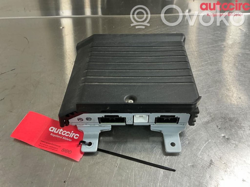 Mitsubishi Outlander Sound amplifier 