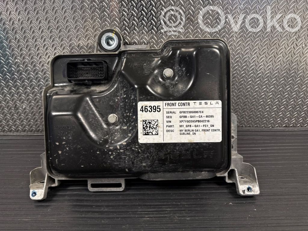 Tesla Model Y Kiti valdymo blokai/ moduliai 