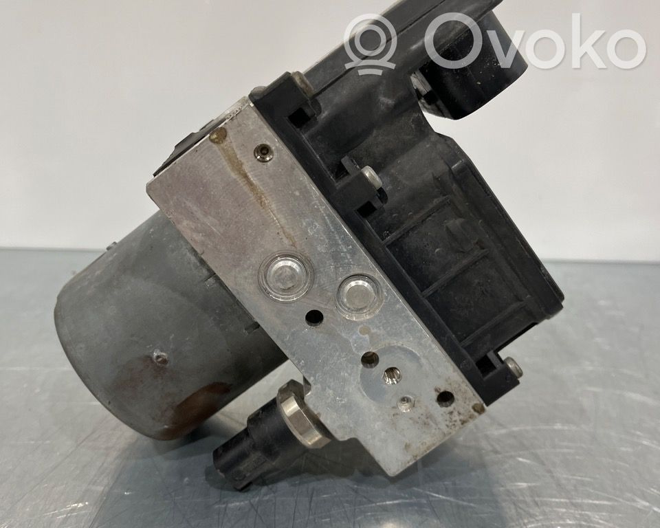 Toyota Corolla E120 E130 ABS Pump 