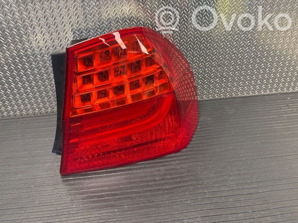 BMW 3 E90 E91 Rückleuchte Heckleuchte