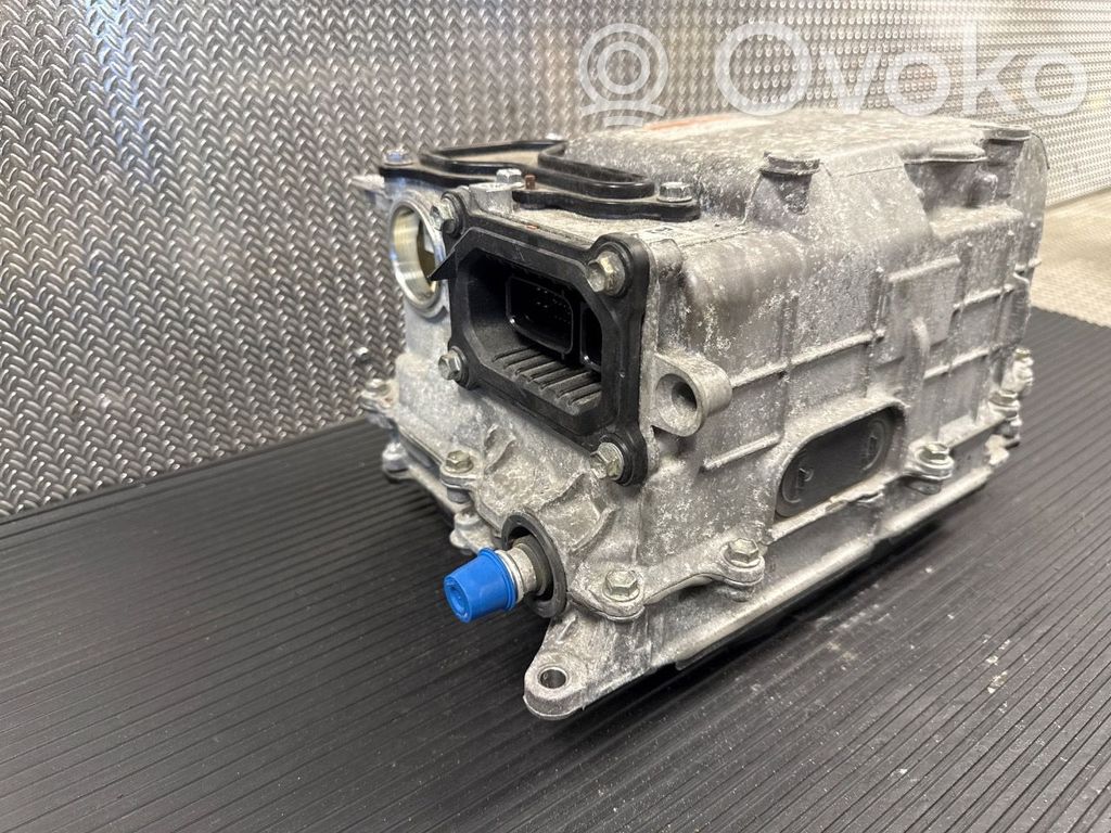Inversor/convertidor de voltaje   G920079025,G920079025