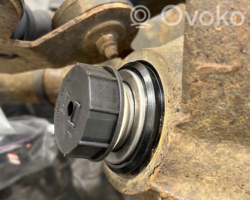 Vetokoukku   1944607,F1CJ19D521AR,F1CJ19D521AR,1944607,307503,F1CJ19D521AR
