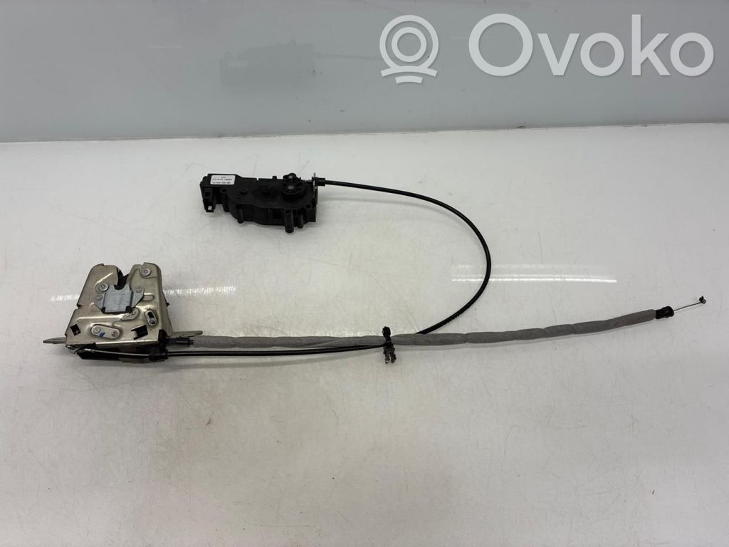 Tesla Model S Tailgate lock latch 