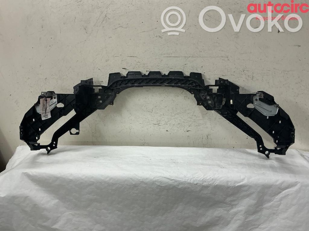 Volvo V40 Панель радиаторов 