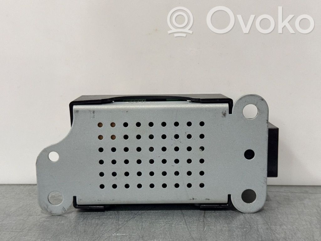 Volkswagen Golf VI Amplificatore antenna