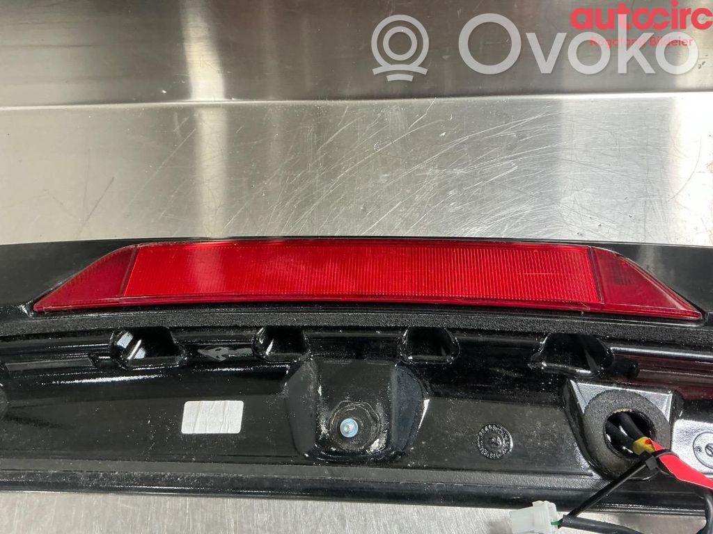 KIA Carens III Takaluukun/tavaratilan spoileri 