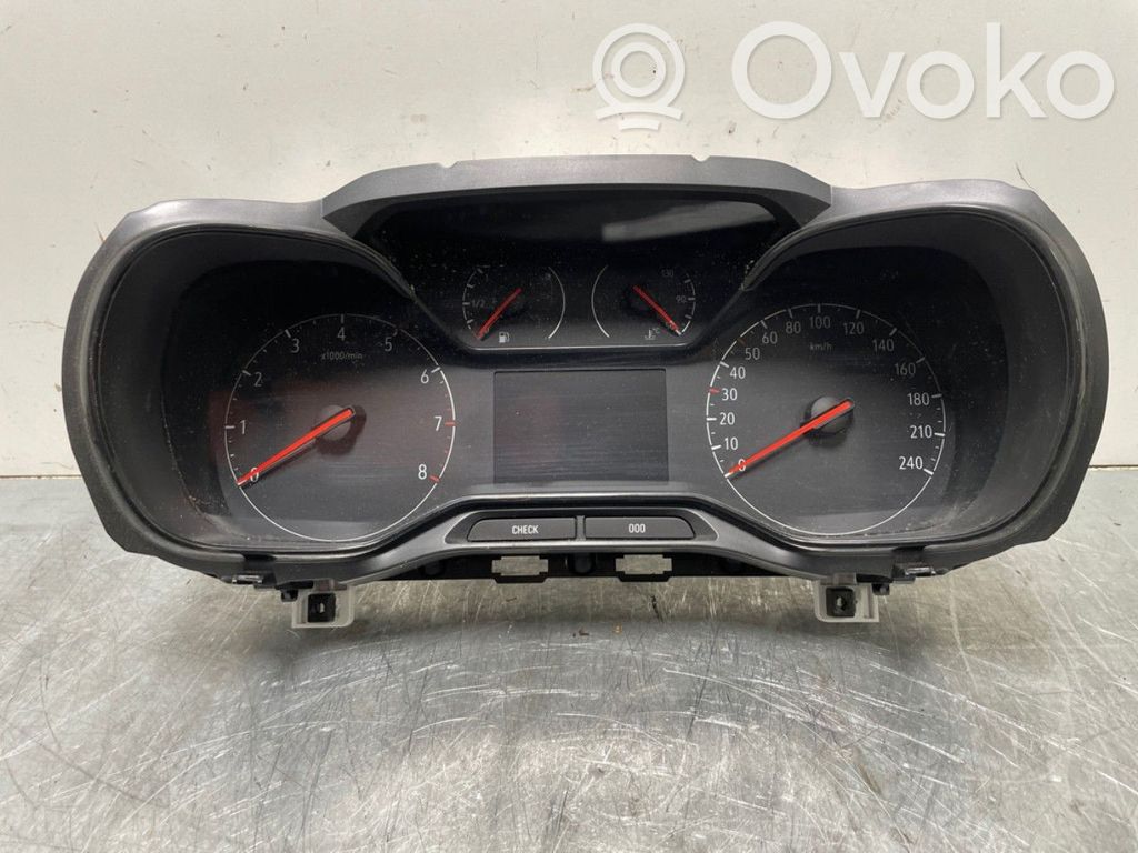Opel Combo E Speedometer (instrument cluster) 