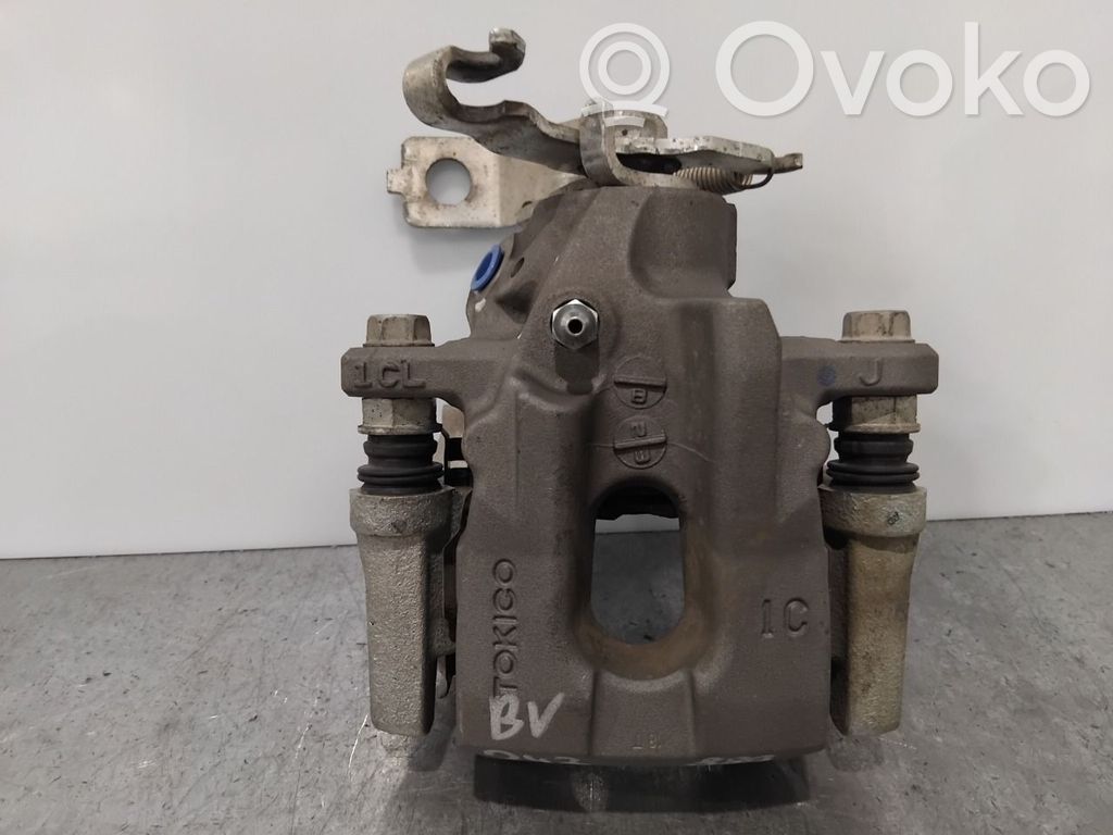 Toyota Prius (XW50) Pinza del freno posteriore