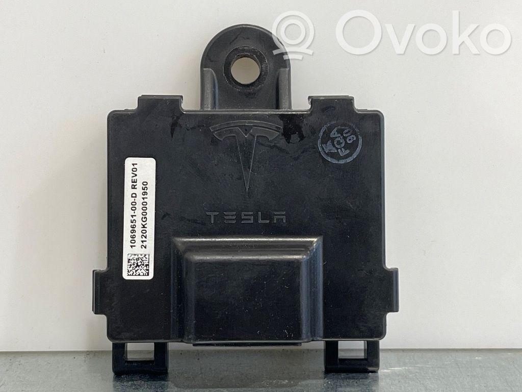 Tesla Model S Other control units/modules 