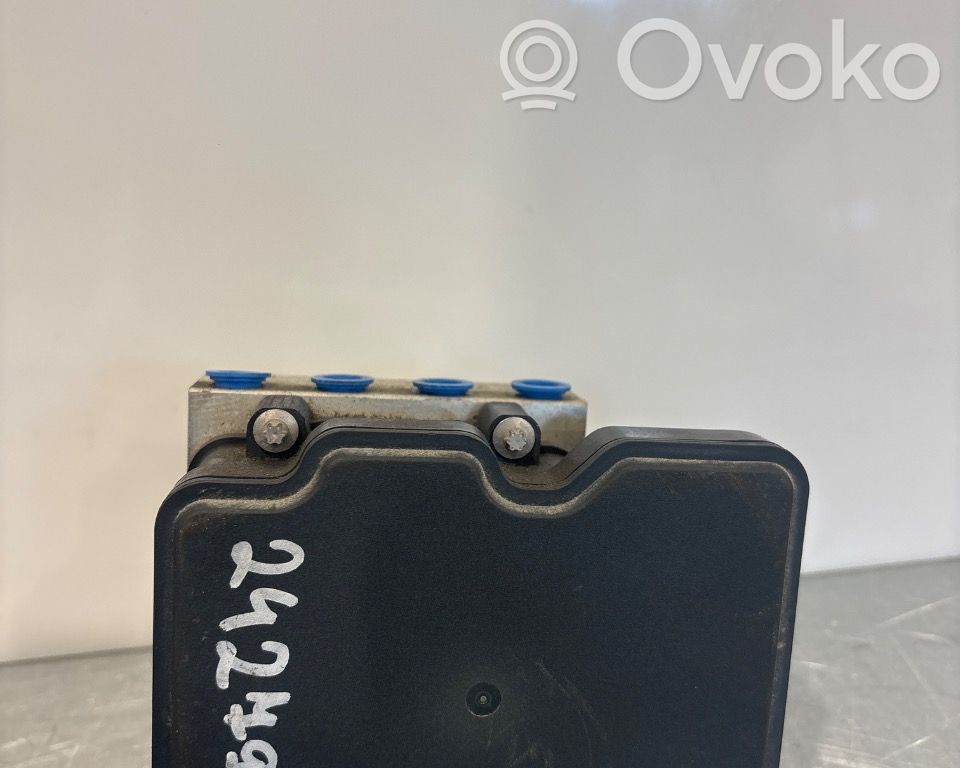 Mazda CX-3 ABS bloks 
