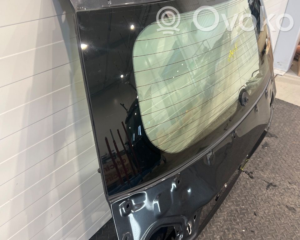 Lexus CT 200H Couvercle de coffre 