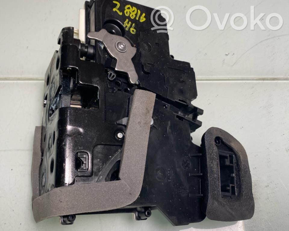 Takaoven lukko   4K0839016T,4K0839016T