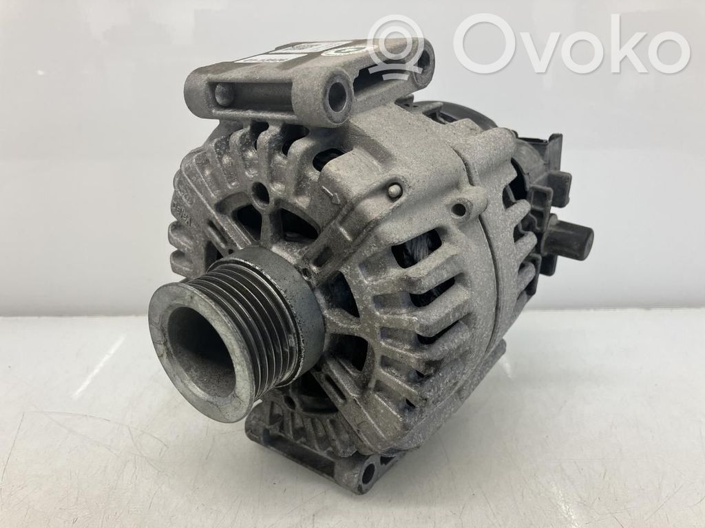Mercedes-Benz Sprinter W906 Generatore/alternatore 
