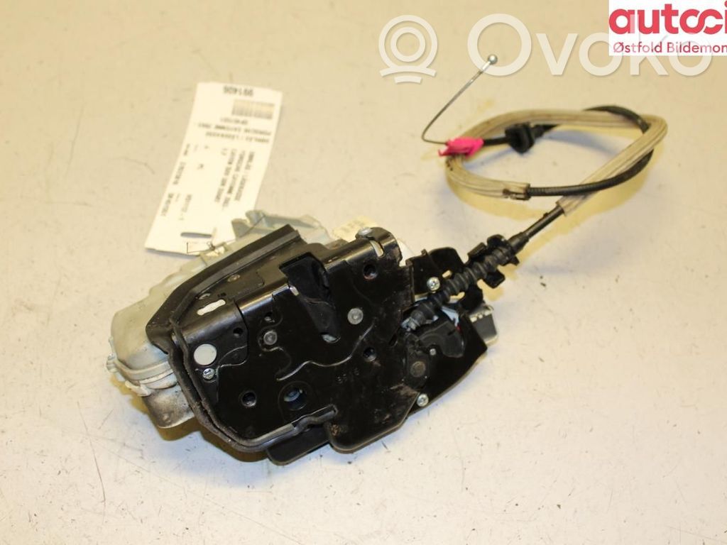 Porsche Cayenne (92A) Zamek drzwi przednich