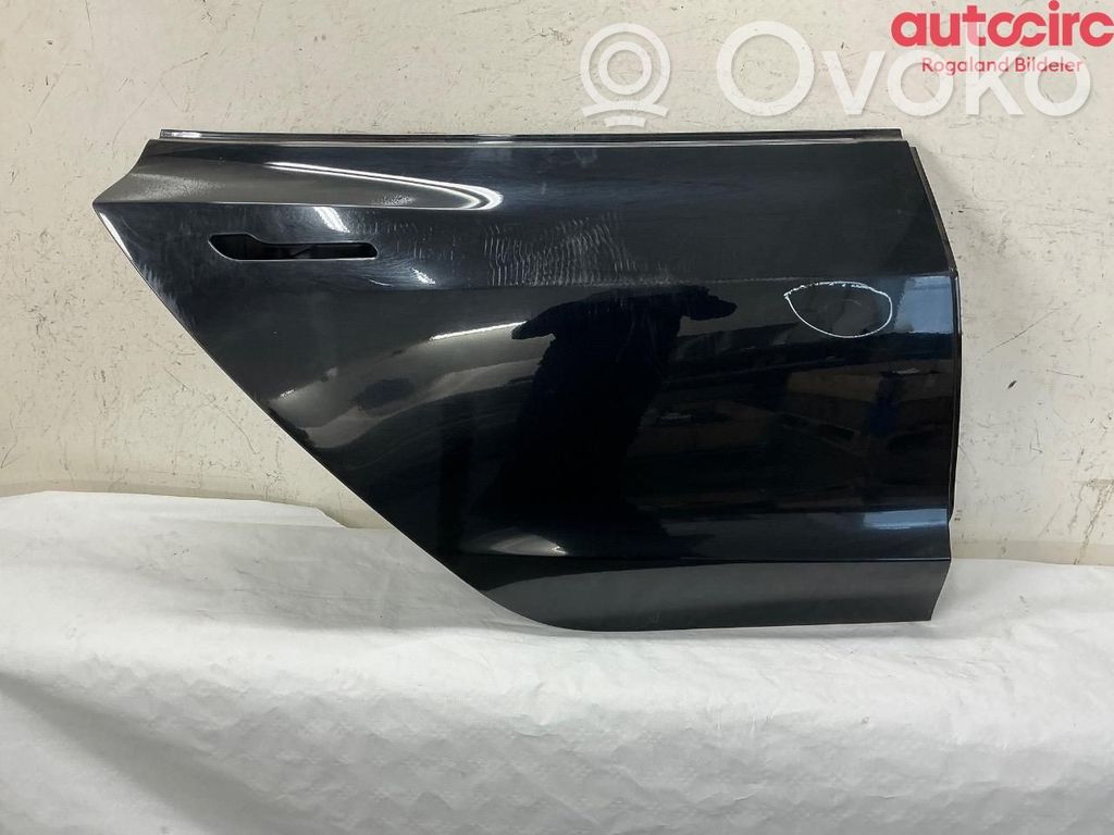 Tesla Model 3 Galinės durys 