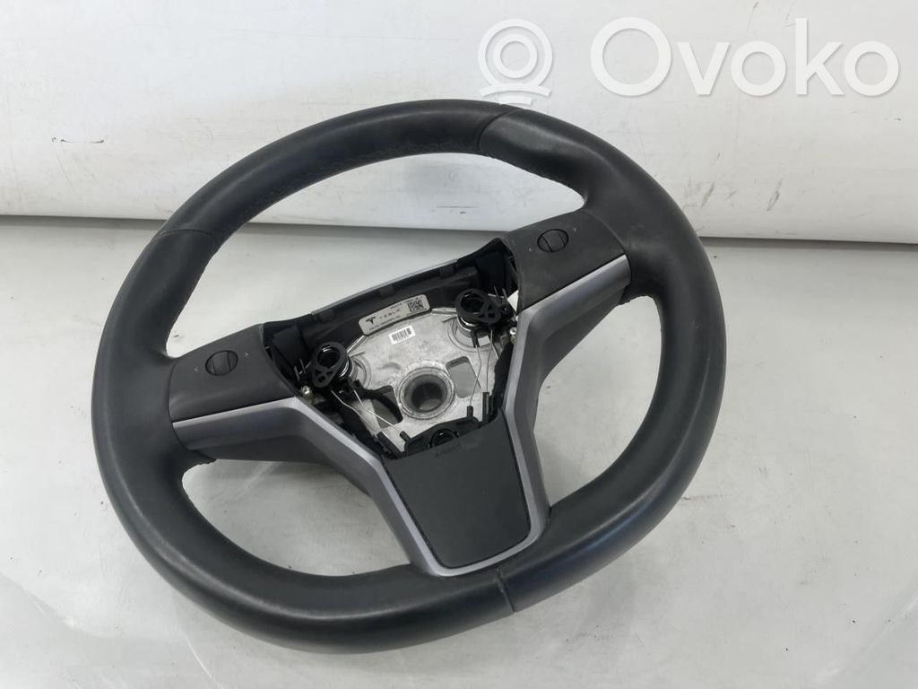 Tesla Model 3 Volant 