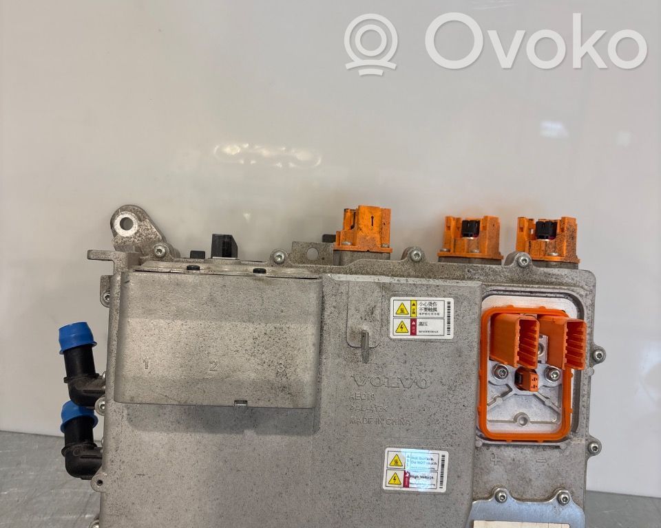 Volvo XC40 Convertor-inversor tensiune 