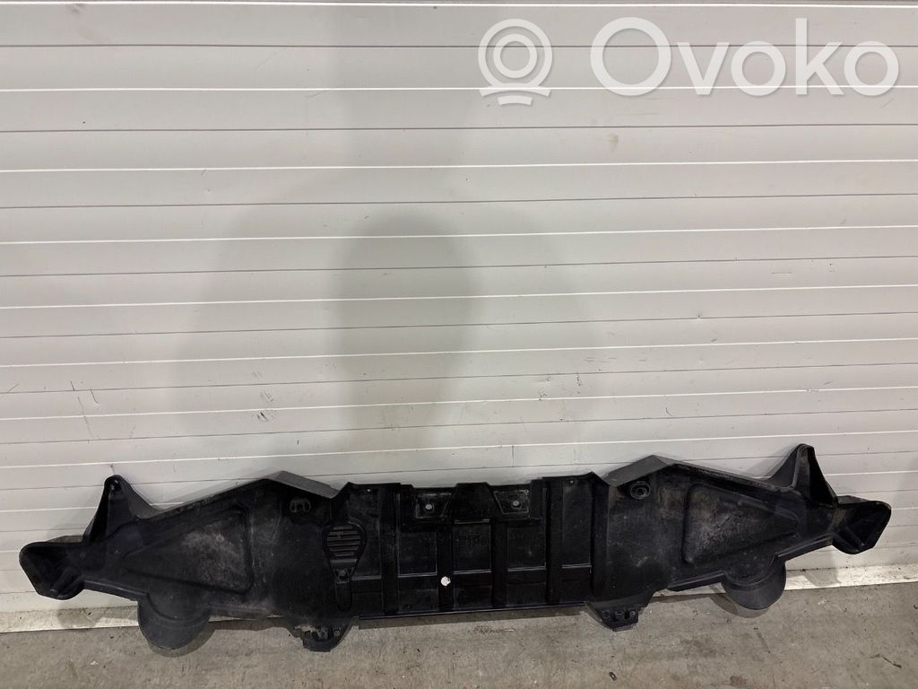 Volvo XC40 Placa protectora/protector antisalpicaduras motor 