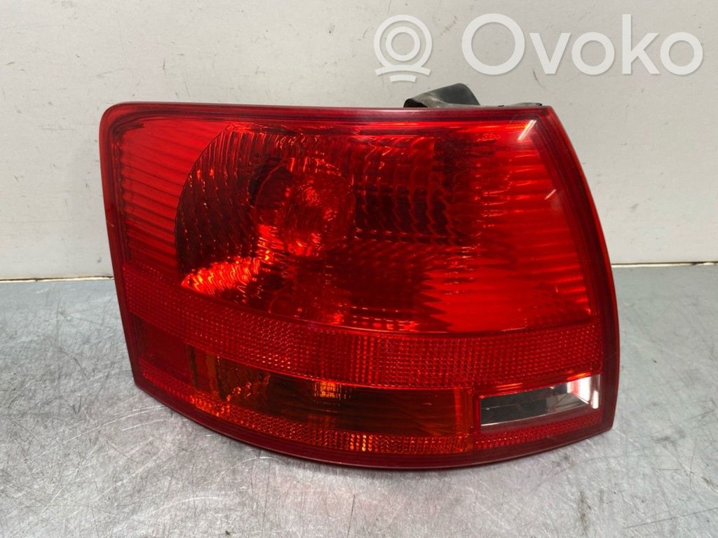 Audi A4 S4 B7 8E 8H Luci posteriori 