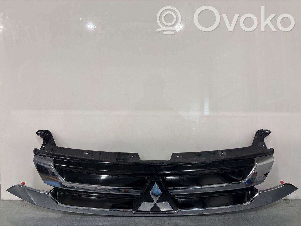 Mitsubishi Outlander Etusäleikkö 