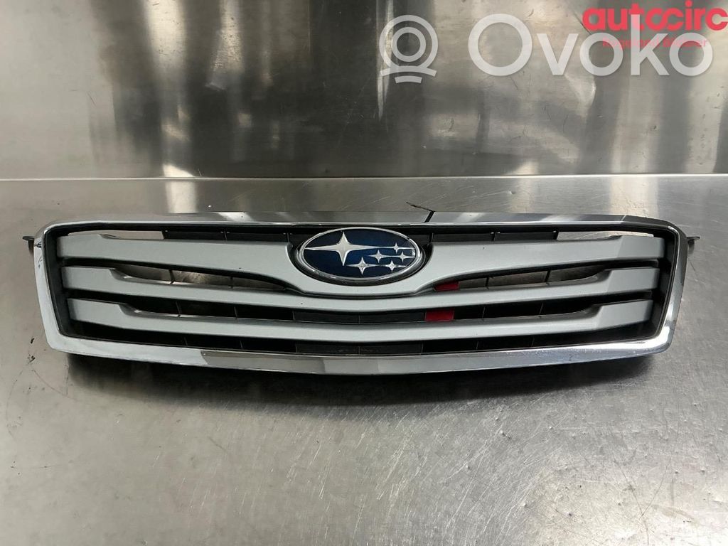 Subaru Outback Etusäleikkö 