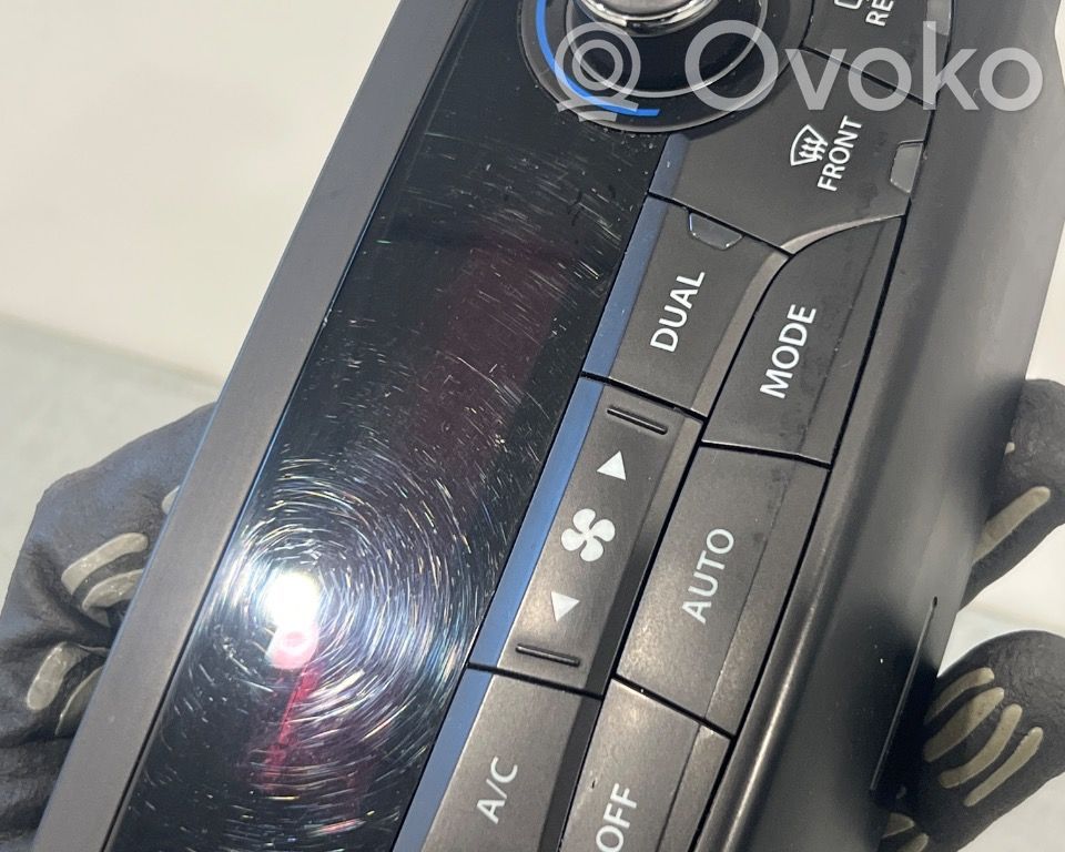 Suzuki SX4 S-Cross Rămă unitate control climatizare 