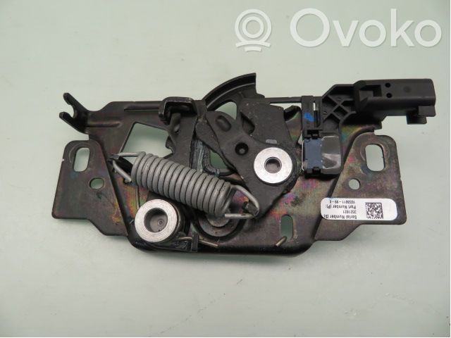 Tesla Model 3 Serrure de capot 