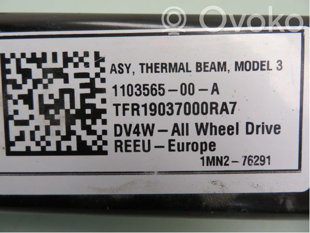 Tesla Model 3 Etuapurunko 