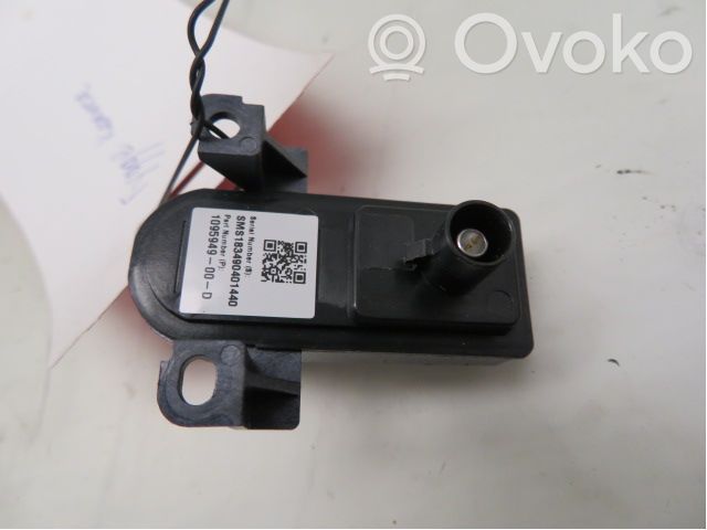 Tesla Model 3 Telecamera per parabrezza
